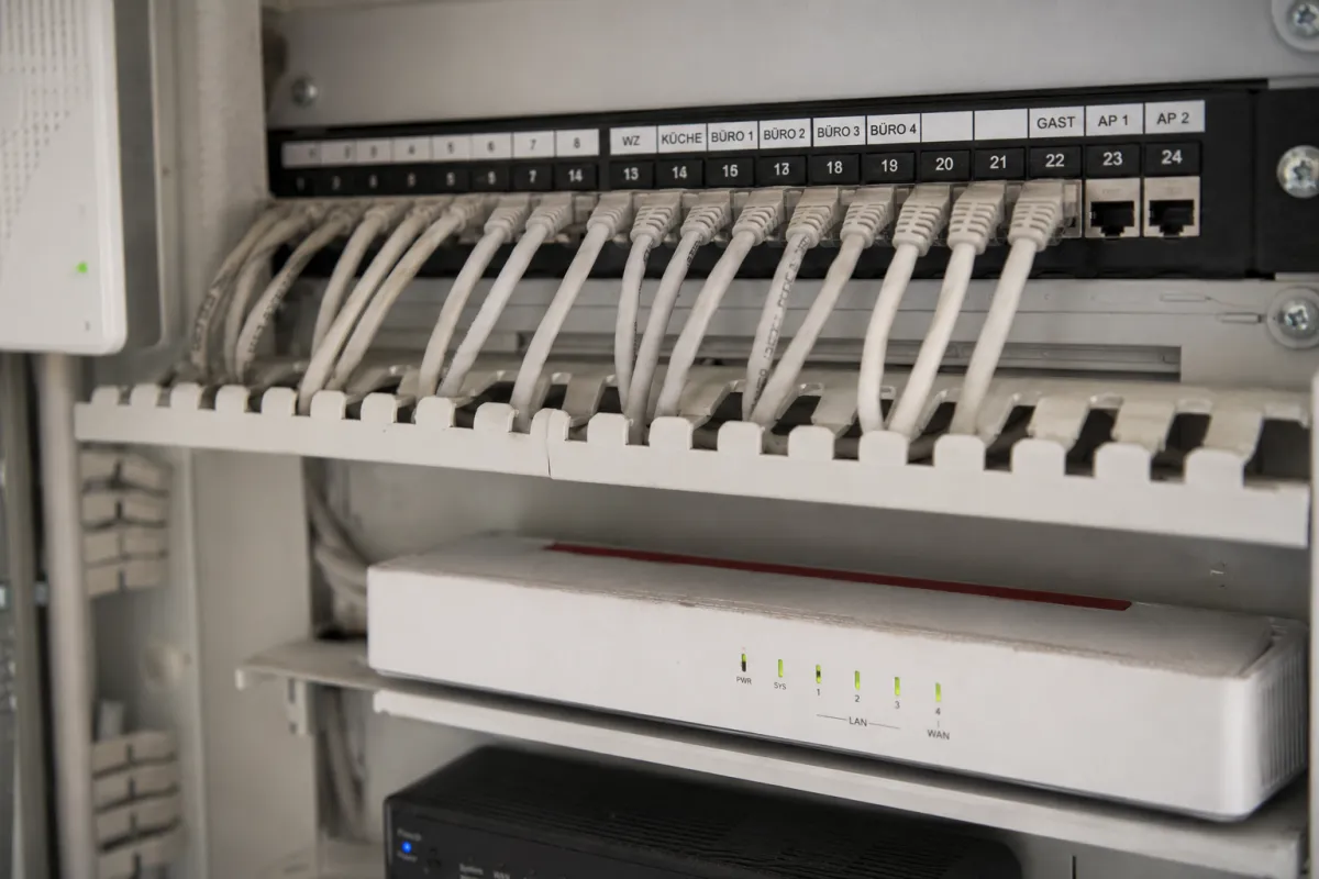 Netzwerkverkabelung in Leerrohren